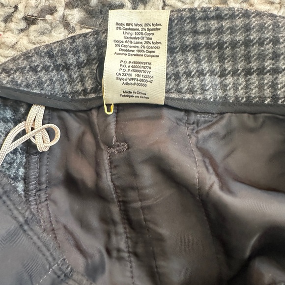 SOLD: Wilfred Cashmere-Blend Houndstooth Trouser - Picture 4 of 4